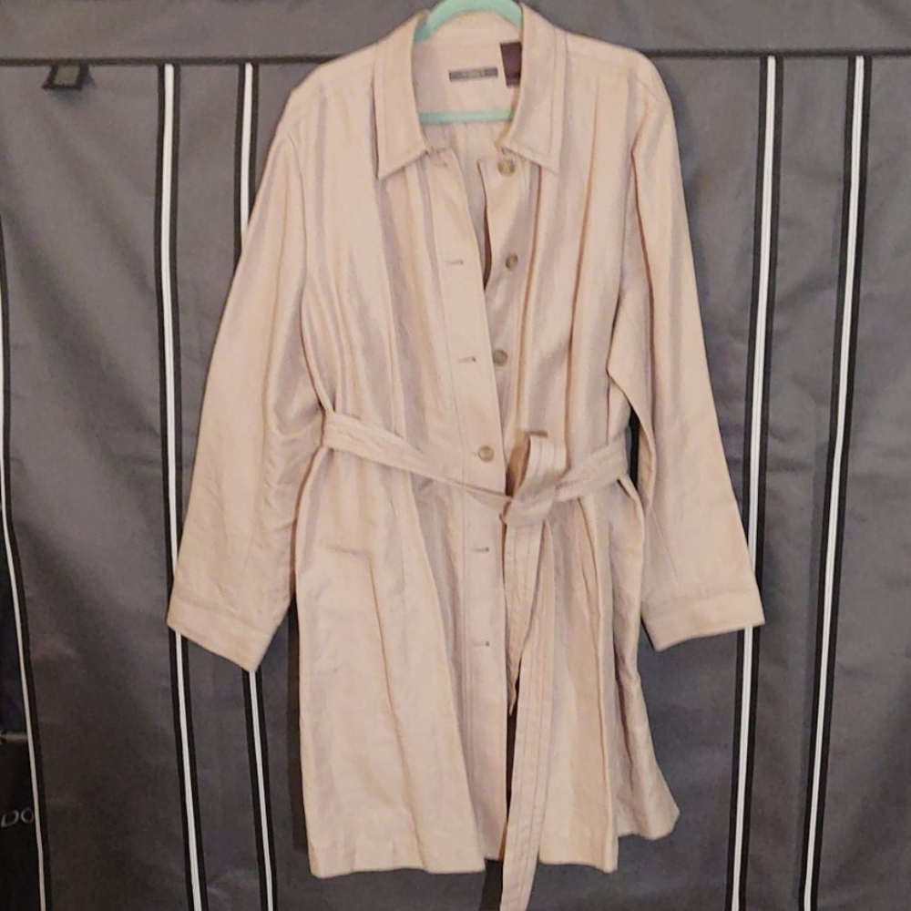 Last Chance:  Liz Claiborne coat